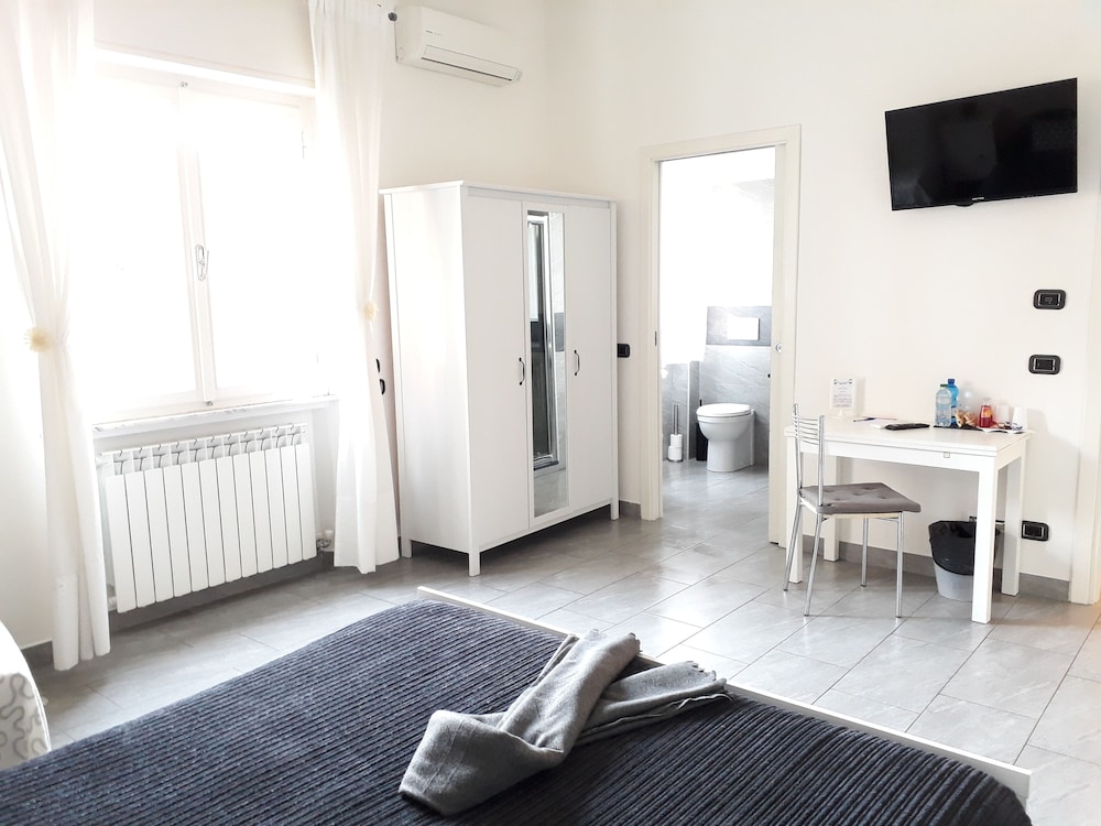 Affittacamere Delfo in Pisa, Italy