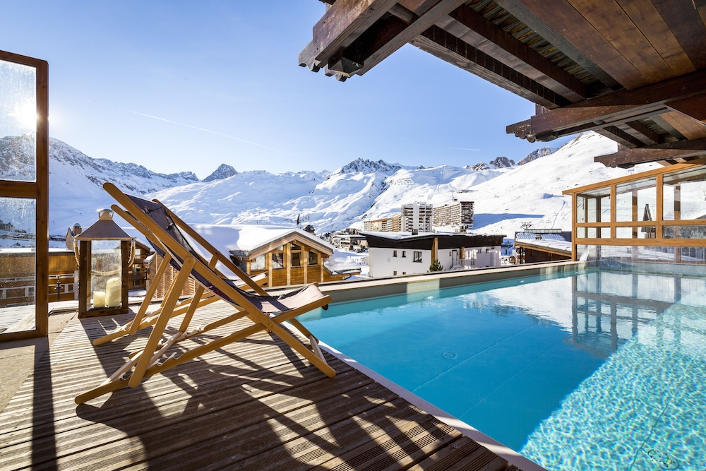 Hôtel Les Campanules by Les Etincelles in Tignes, France