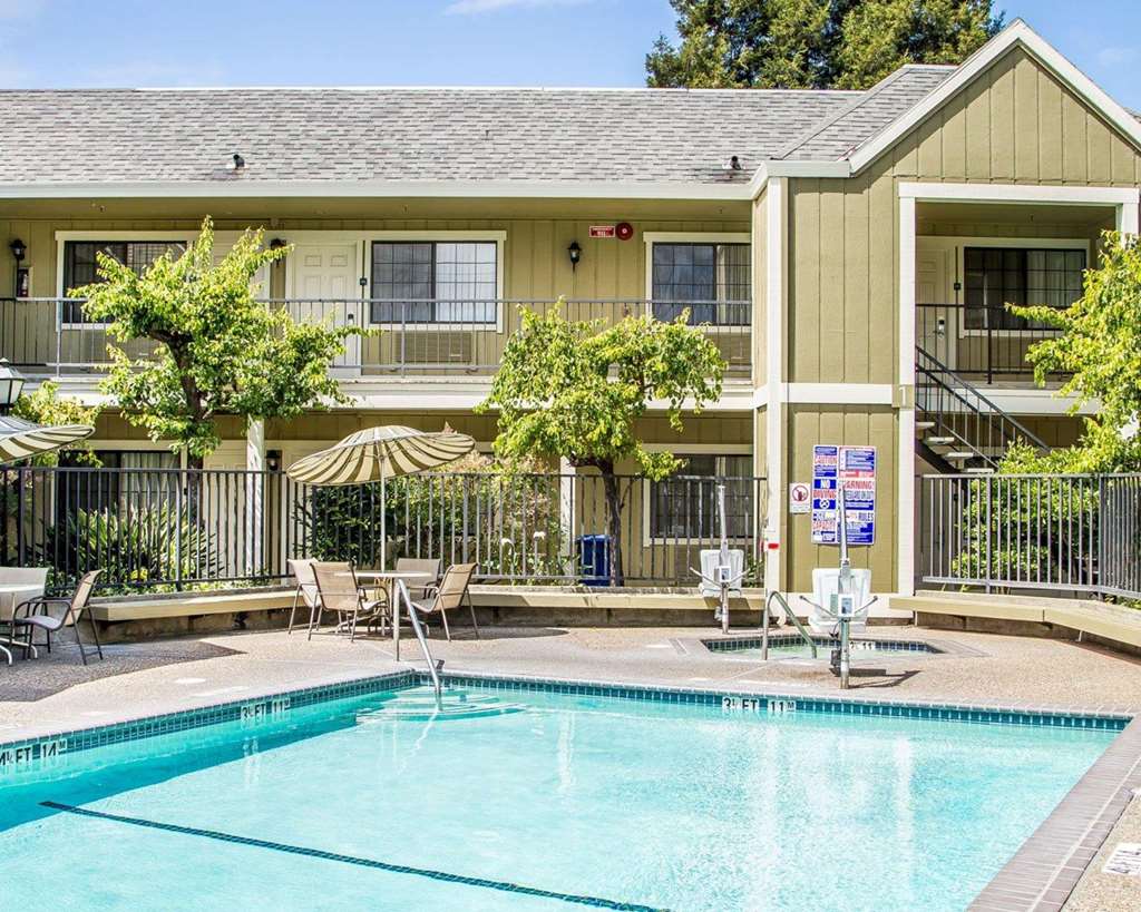 Quality Inn Petaluma Sonoma - photo 36