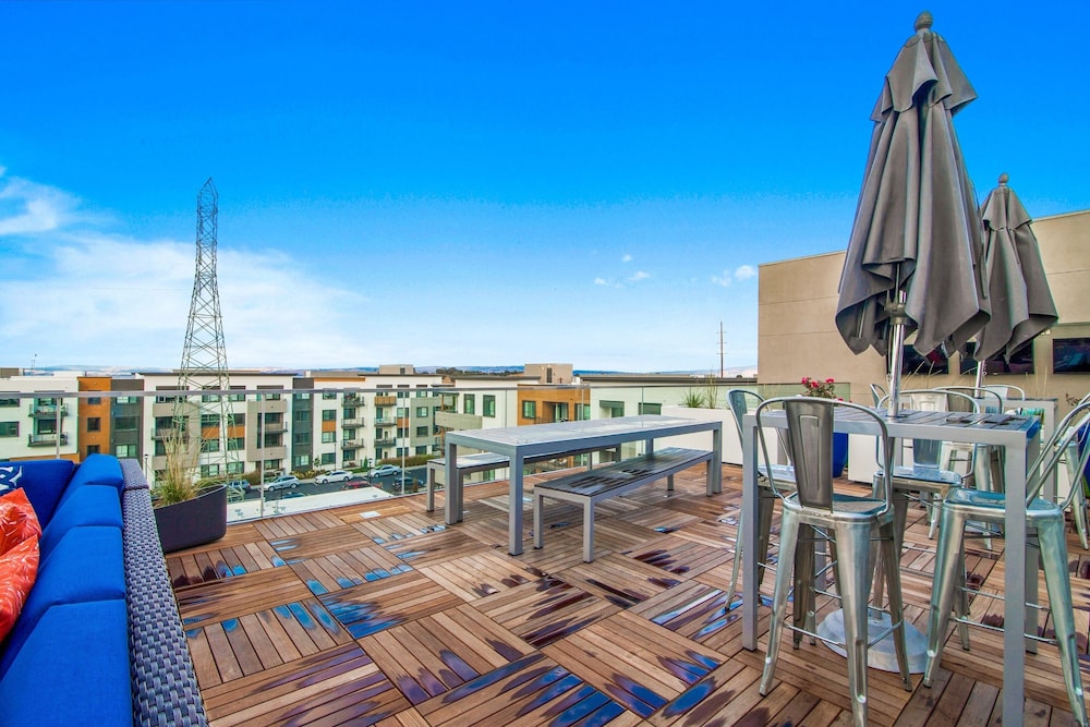 Global Luxury Suites in Menlo Park - photo 90