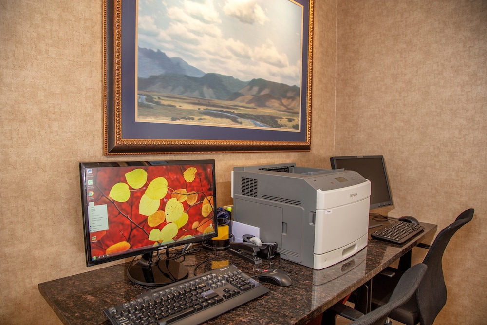 Holiday Inn Express & Suites Richland by IHG - photo 23