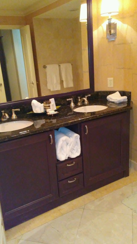Private Residences at the Atlantic Resort and Spa - photo 5