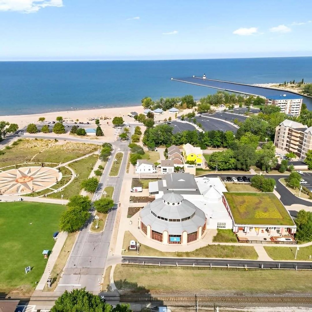 Silver Beach Hotel - photo 37