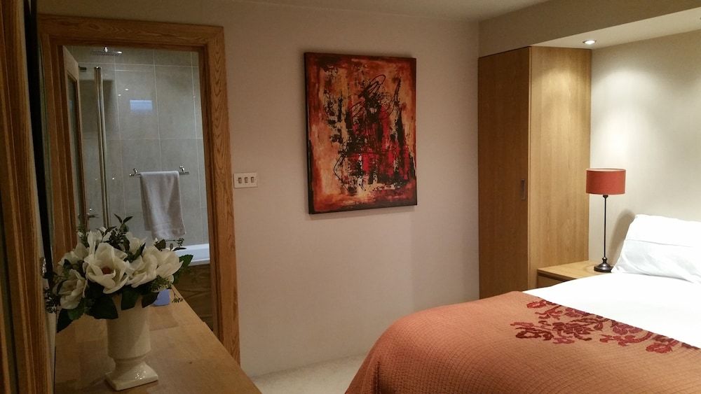 Castle Luxury Apartment lll — 4-Star Luxury Hotel in Nottingham, United Kingdom