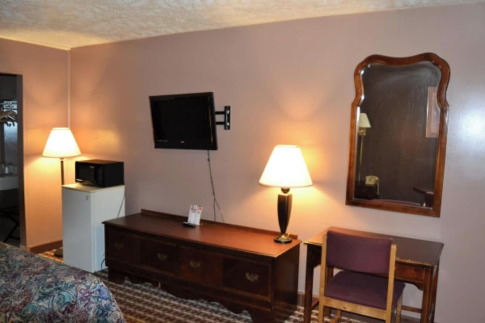 Capital O Fincastle Motor Inn Tazewell - photo 4