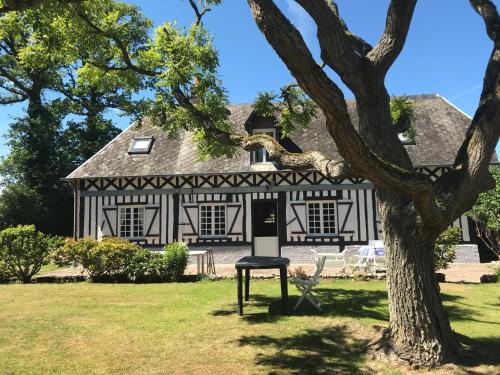Longère normande avec grand jardin - last minute hotel in Unknown City