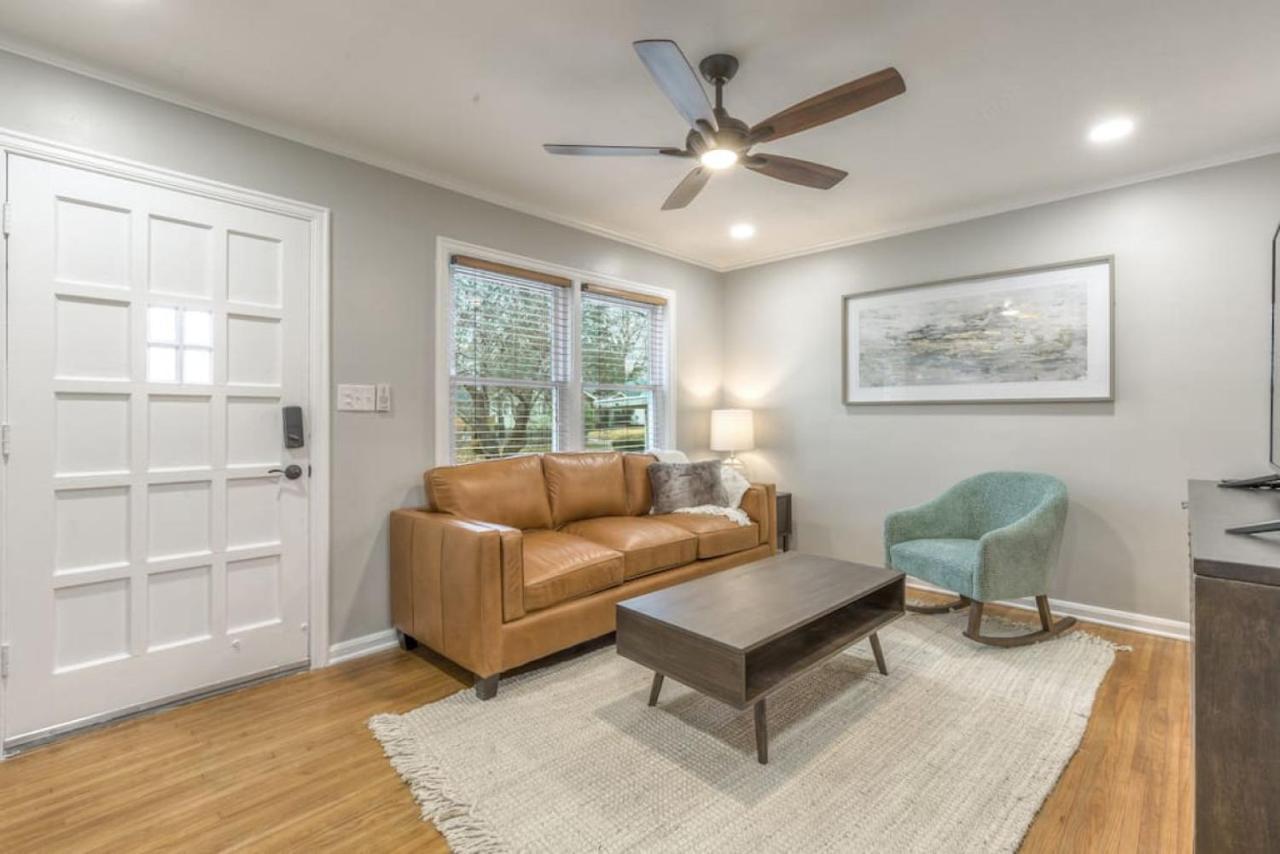 OneCozyPlace Tulsa King Bed Expo TU Downtown in Tulsa, United States