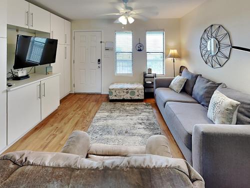 Kontiki Beach Resort 319 in Rockport, United States