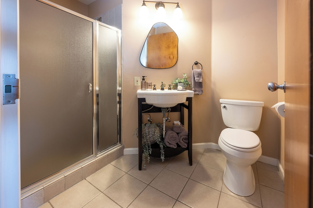 Seaside Oceanfront Inn - photo 137