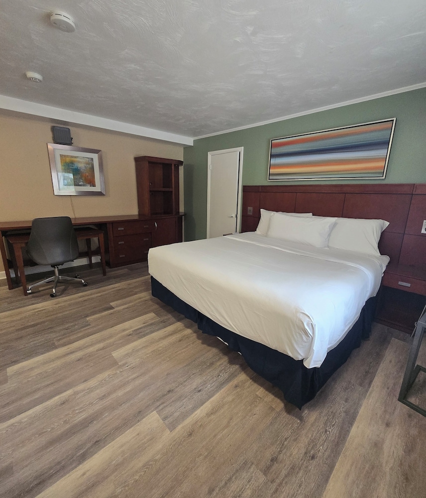 Ayer Motor Inn - photo 12