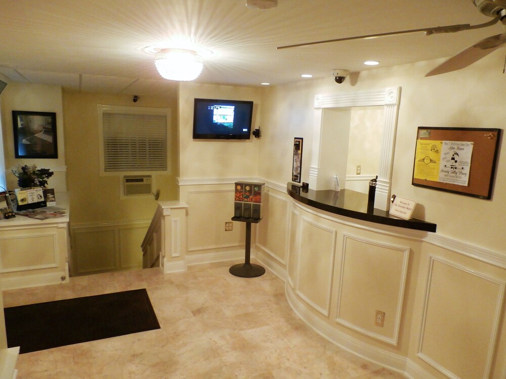 Travelier Motel - photo 43