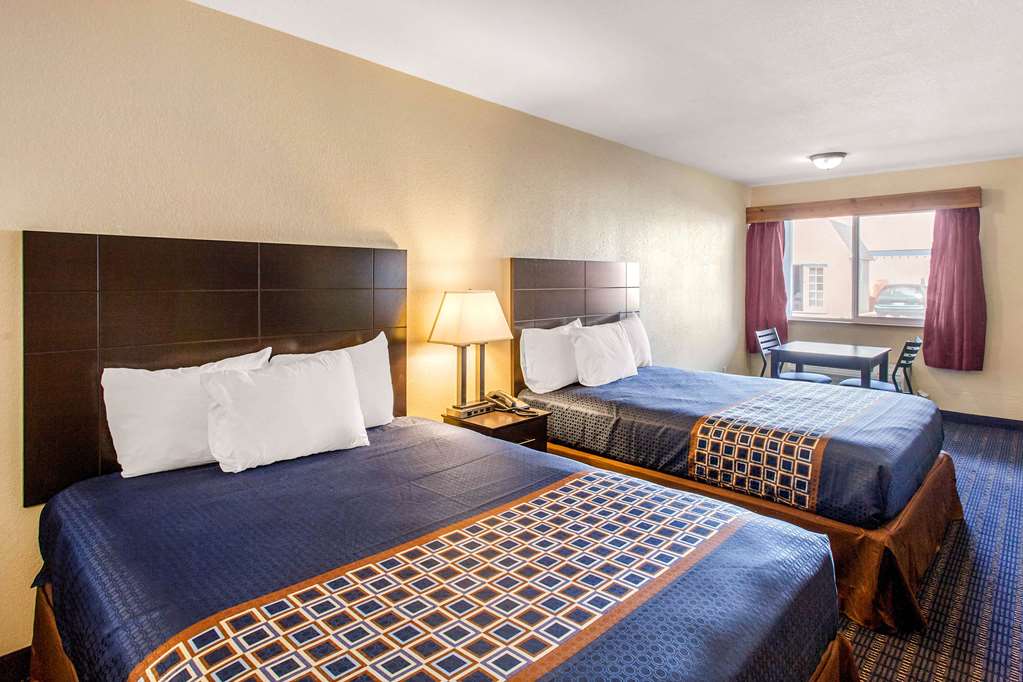 Rodeway Inn Coeur d'Alene - photo 18
