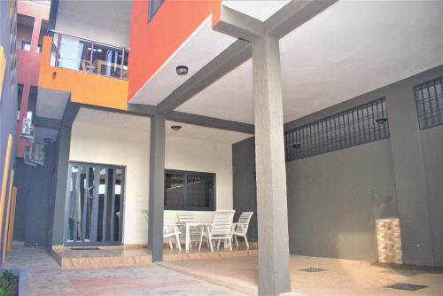 Résidence Bellevue Sito Aiport Lomé — 4-Star Luxury Hotel in Lome, Togo