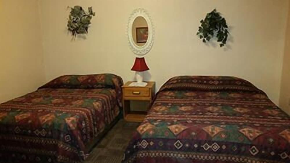 Taneycomo Lakefront Resort - photo 6