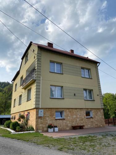 Noclegi Na Szczyrboku Dom I in Korbielow, Poland