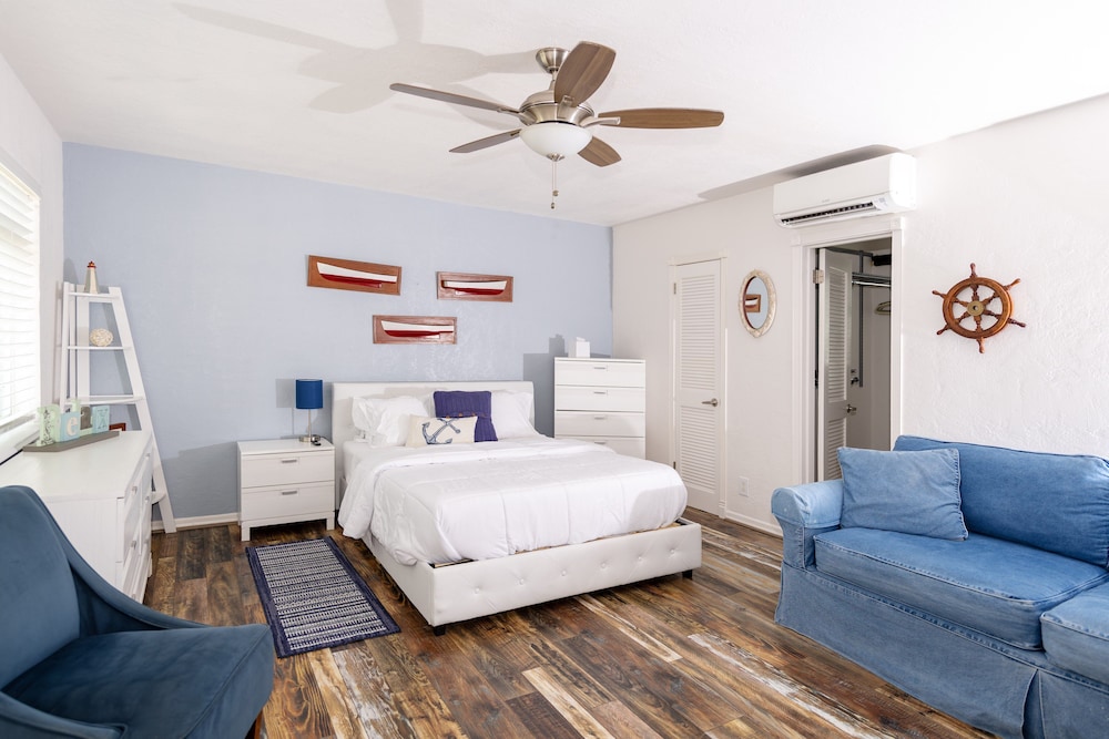 Tropic Isle Boutique Hotel - photo 16