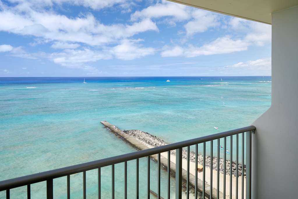 Outrigger Reef Waikiki Beach Resort - photo 104