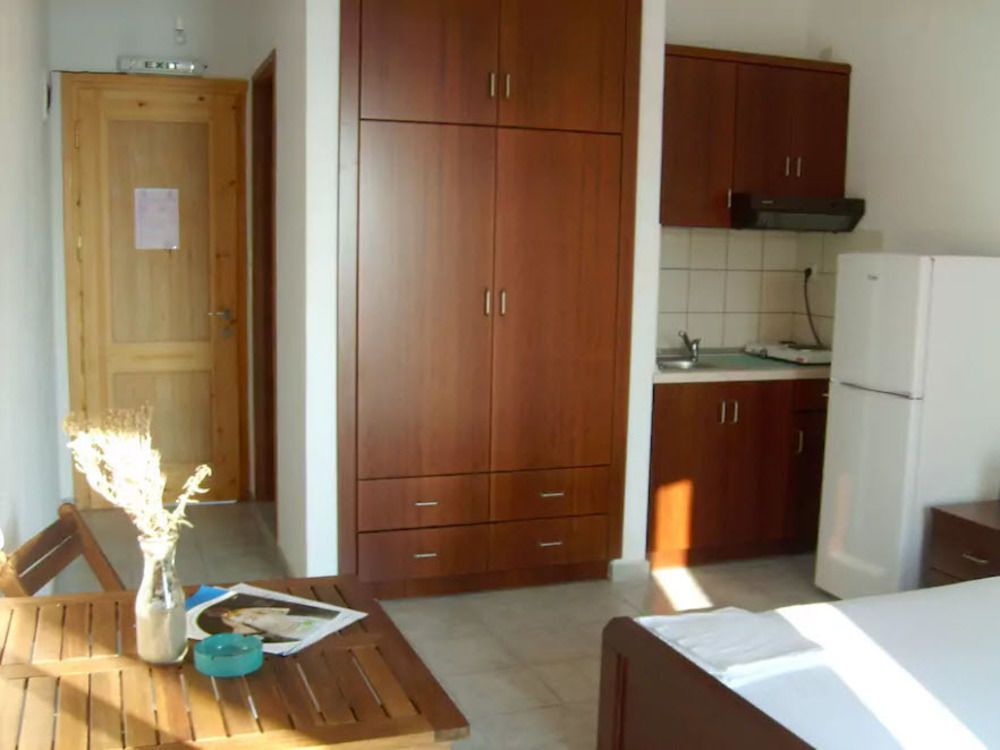 To Kamari - last minute hotel in Skyros