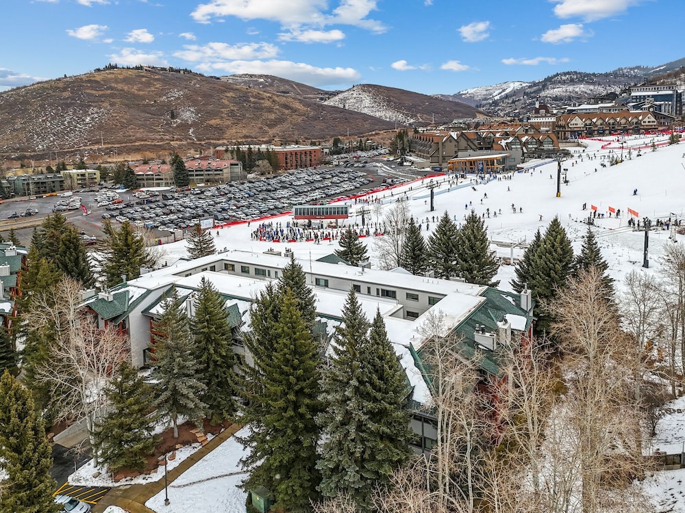 Park City Paradise Ski in ski out Resort - photo 17