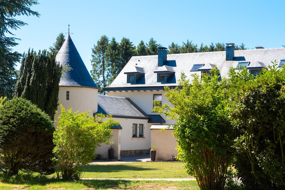 Domaine de Wisbeley — 4-Star Luxury Hotel in Libin, Belgium