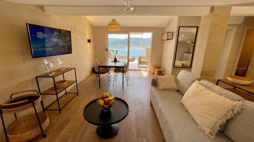 ViSun Apartment 2 — 4-Star Luxury Hotel in Vis, Croatia