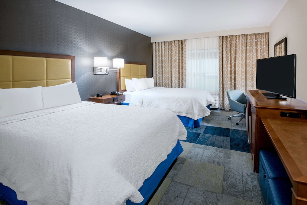 Hampton Inn & Suites San Antonio Brooks City Base - photo 11