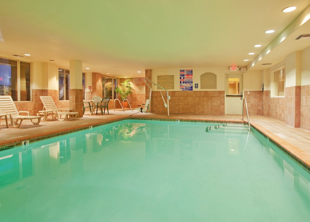Holiday Inn Express Sacramento Airport Woodland by IHG - photo 59