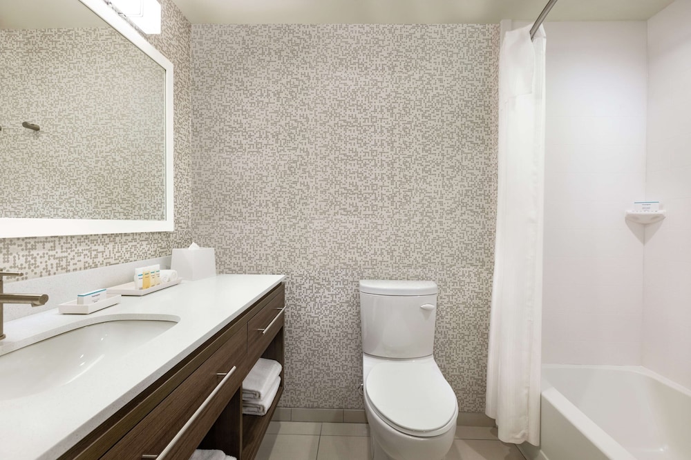 Home2 Suites by Hilton New Brunswick NJ - photo 43