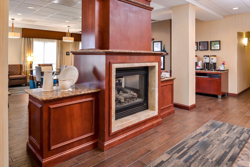 Hampton Inn York - photo 3