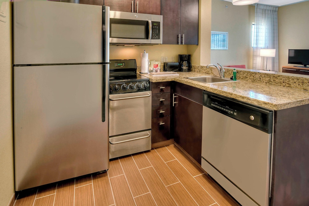 Towneplace Suites Oklahoma City Airport - photo 8