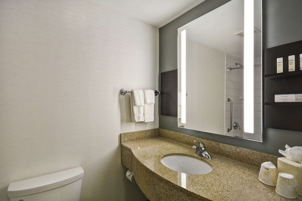 Hilton Garden Inn Gulfport Airport - photo 29