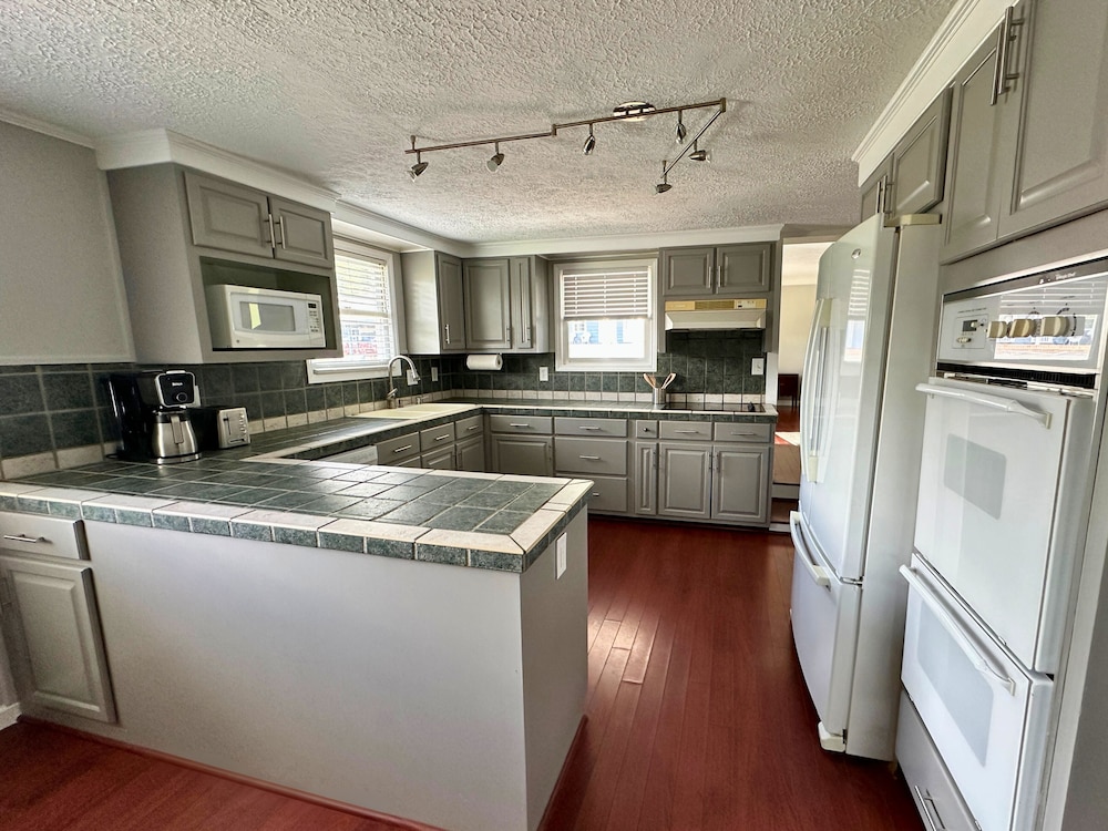 Blowing Rock Inn - photo 16