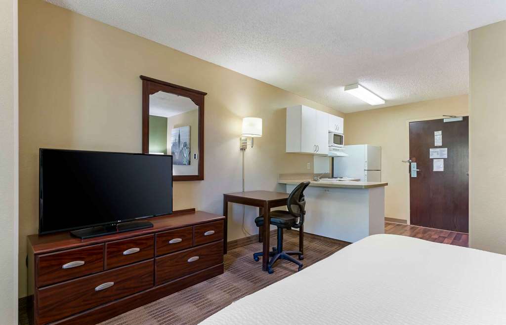 Extended Stay America Suites Livermore Airway Blvd - photo 11