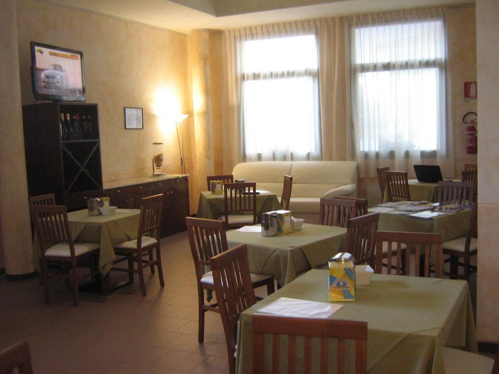 Hostiliae Ciminiera Hotel — hotel in Ostiglia