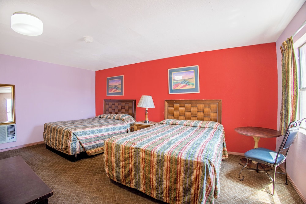 Sands Motel By OYO El Paso near Airport - photo 28
