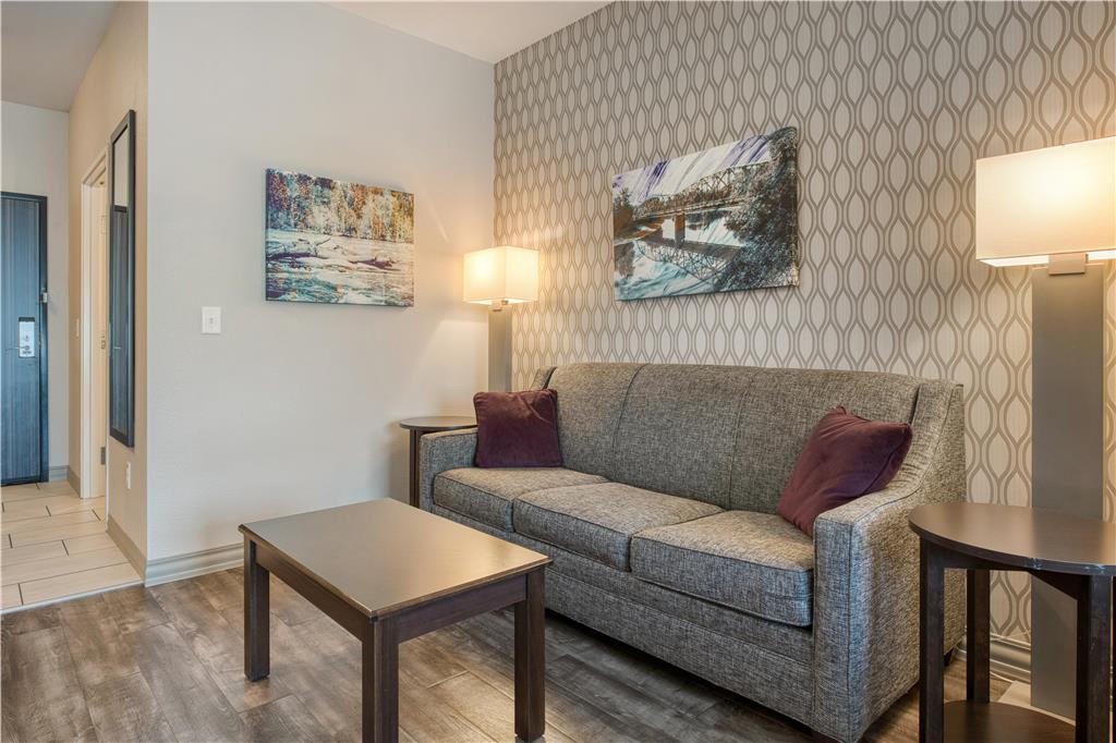 Best Western Plus Saint Peter - photo 41
