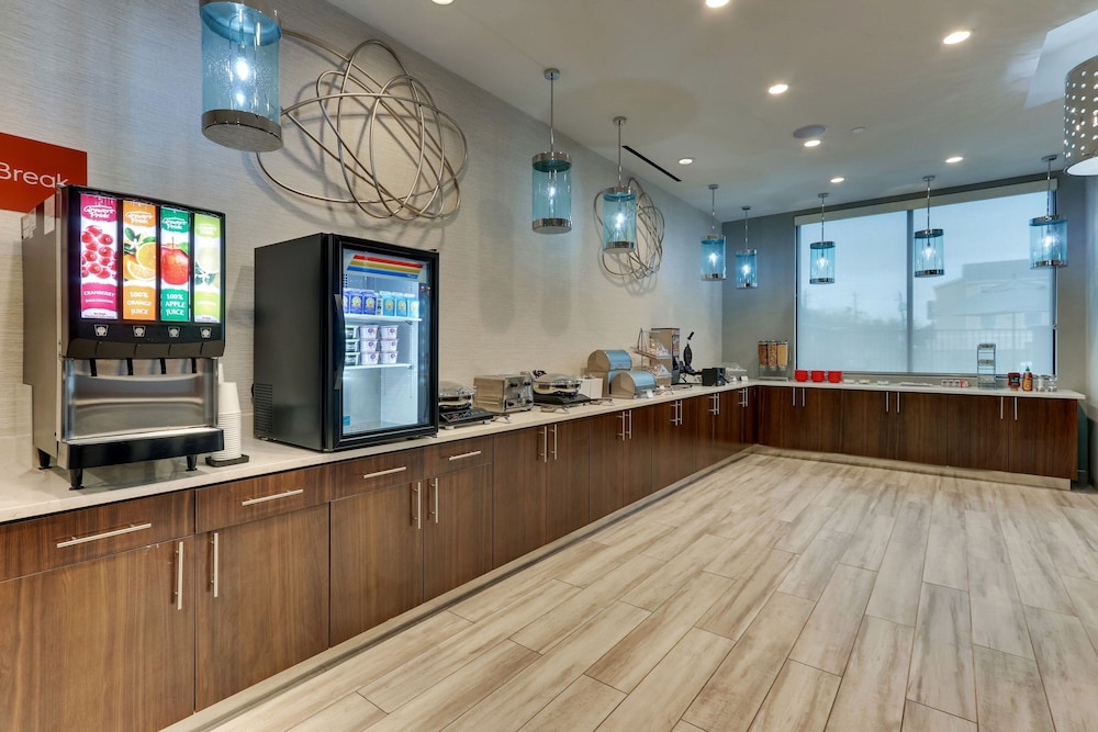 TownePlace Suites by Marriott Houston I 10 East - photo 56
