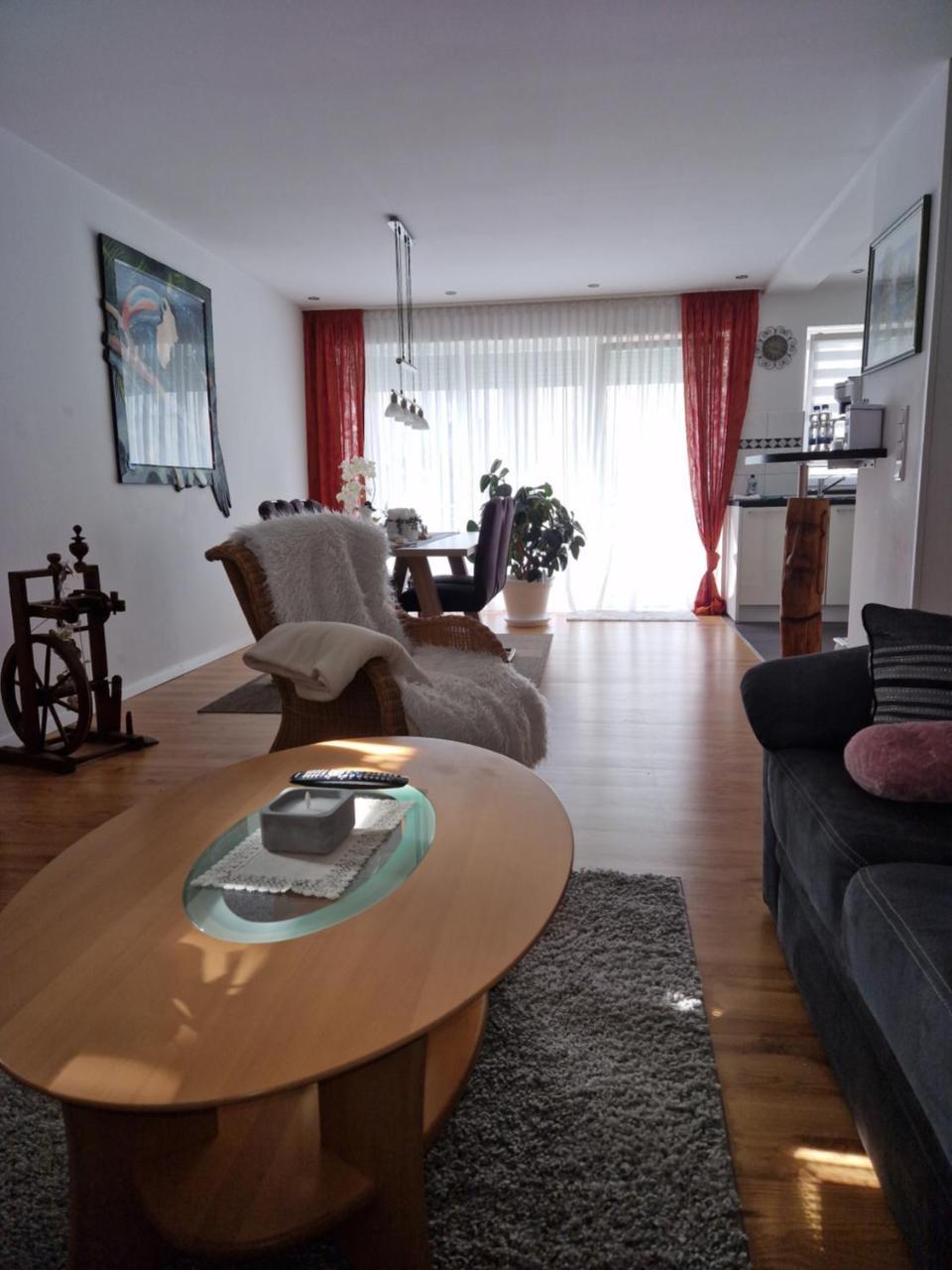 Hochwertige 85qm Wohnung in Wuppertal Vohwinkel — 4-Star Luxury Hotel in Wuppertal, Germany