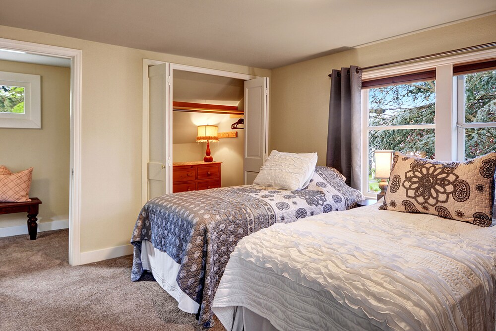 Lakefront Craftsman - photo 19