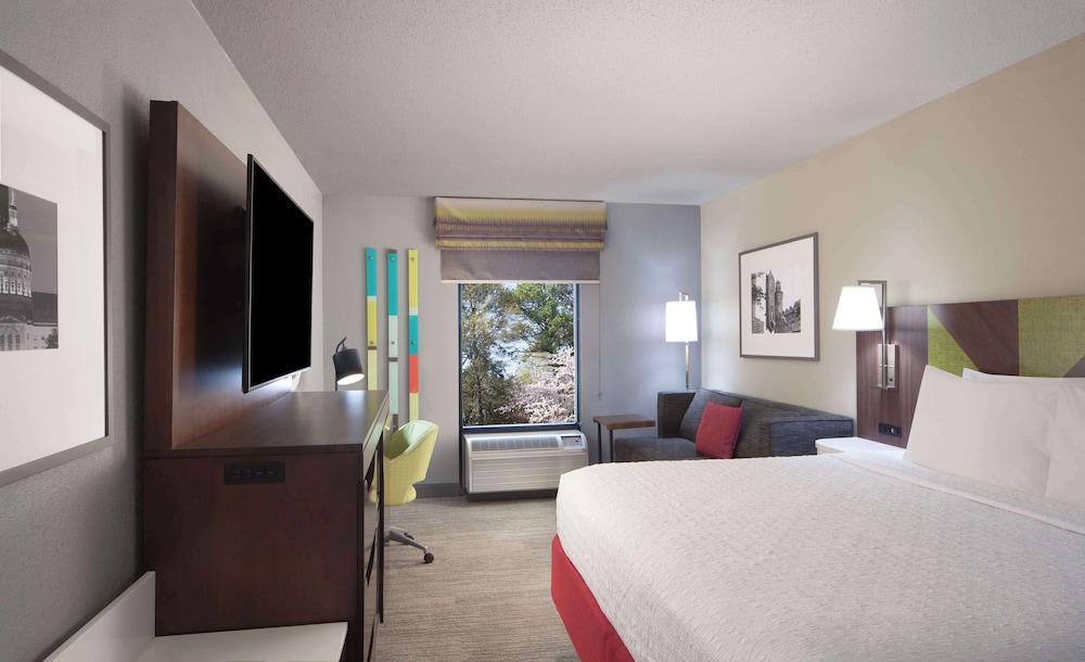 Hampton Inn Southlake - photo 8