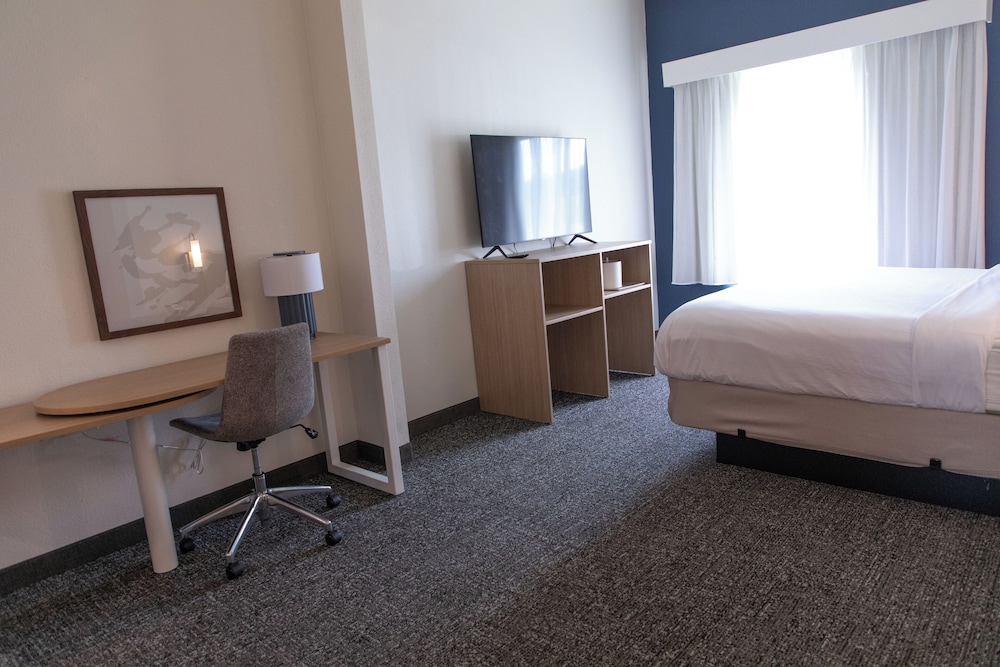 Spark by Hilton Mechanicsburg - photo 10