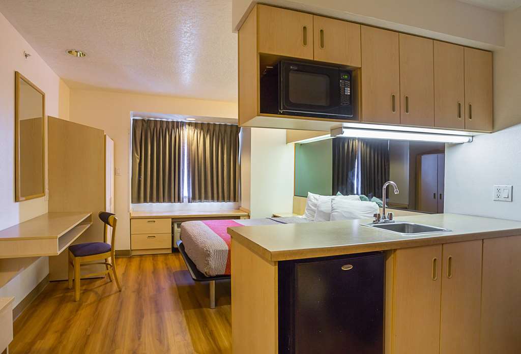 Motel 6 Bernalillo NM - photo 16