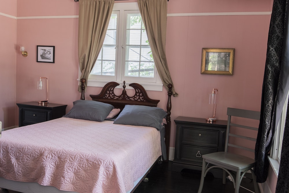 Charlevoix House - photo 28