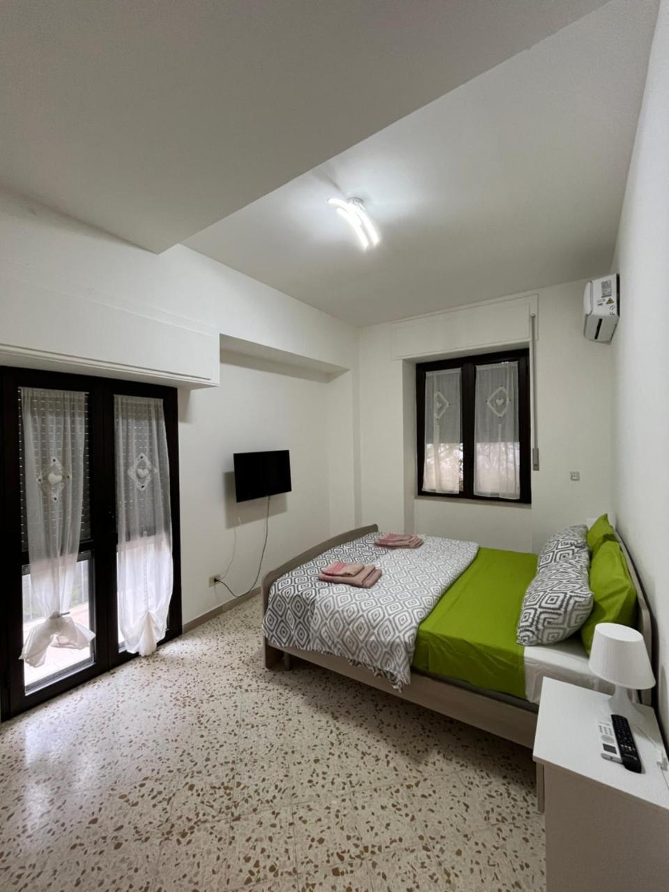 Appartamento Alalonga — 4-Star Luxury Hotel in Agropoli, Italy