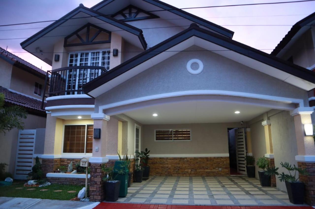 Fully Furnished Villa Near Clark in Mabiga Mabalacat City — 4-Star Luxury Hotel in Mabalacat City, Philippines