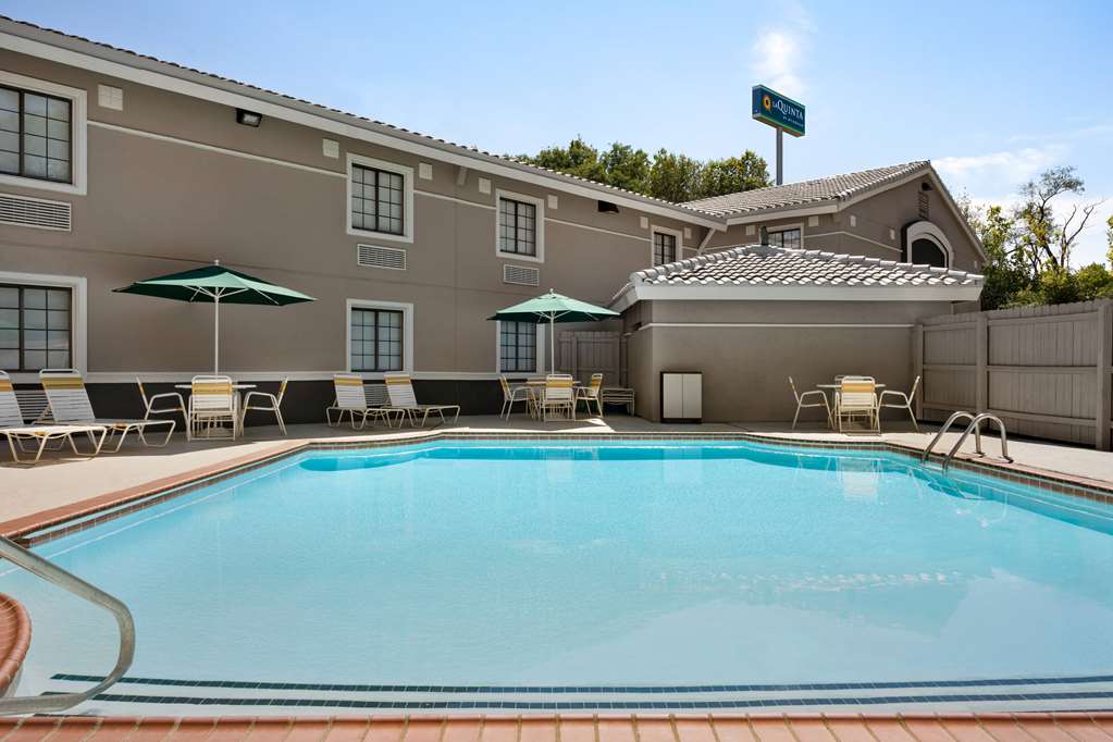 La Quinta Inn Lexington Horse Park - photo 16