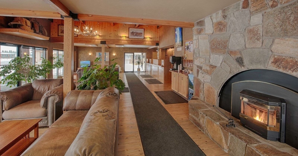 Brandin' Iron Inn - photo 14