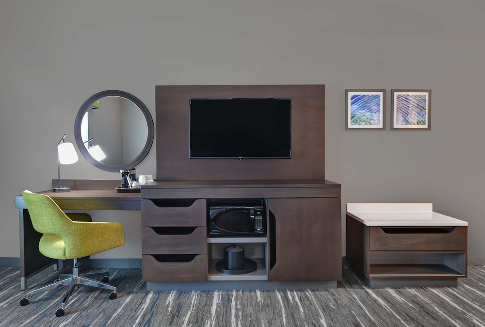 Hampton Inn & Suites MacClenny I 10 - photo 19