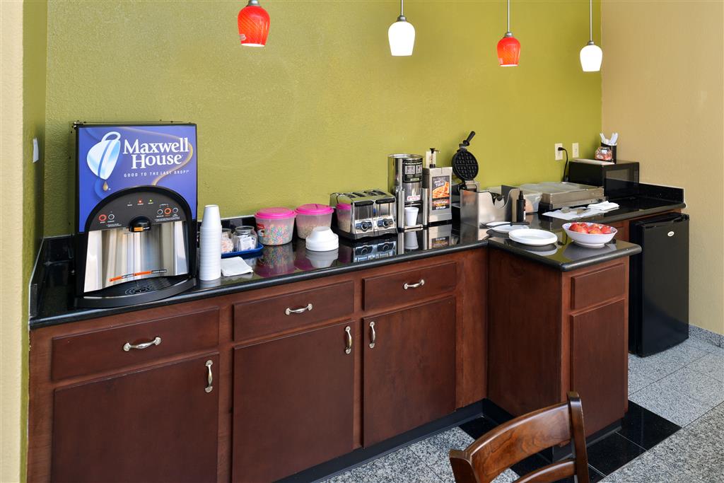 Americas Best Value Inn & Suites Houston Downtown - photo 13