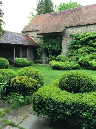 Dimancheville - last minute hotel in Unknown City